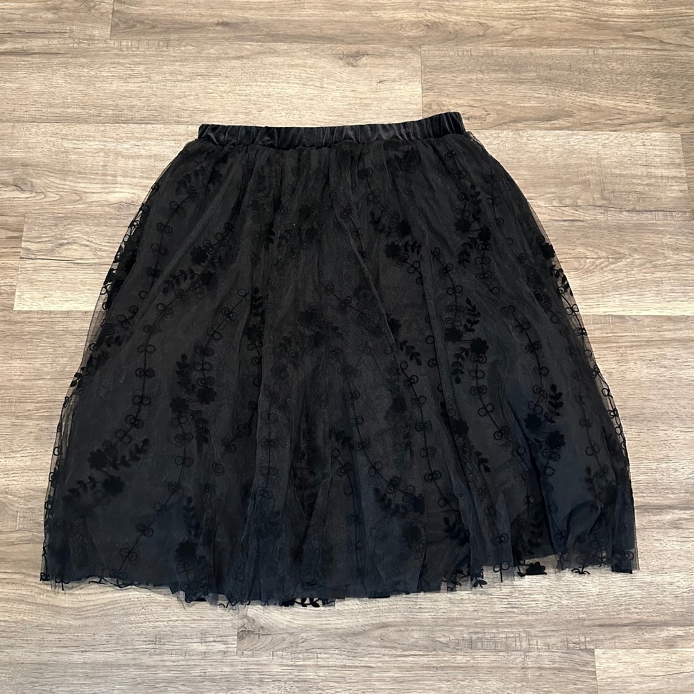 Draper James Black Floral Flocked Tulle Midi Skirt Whimsigoth Velvet Waist L